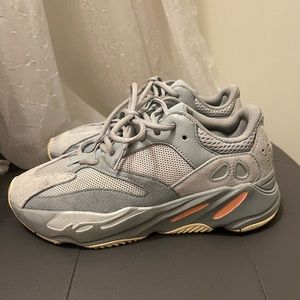 Yeezy Boost 700 “Inertia” Mens size 8